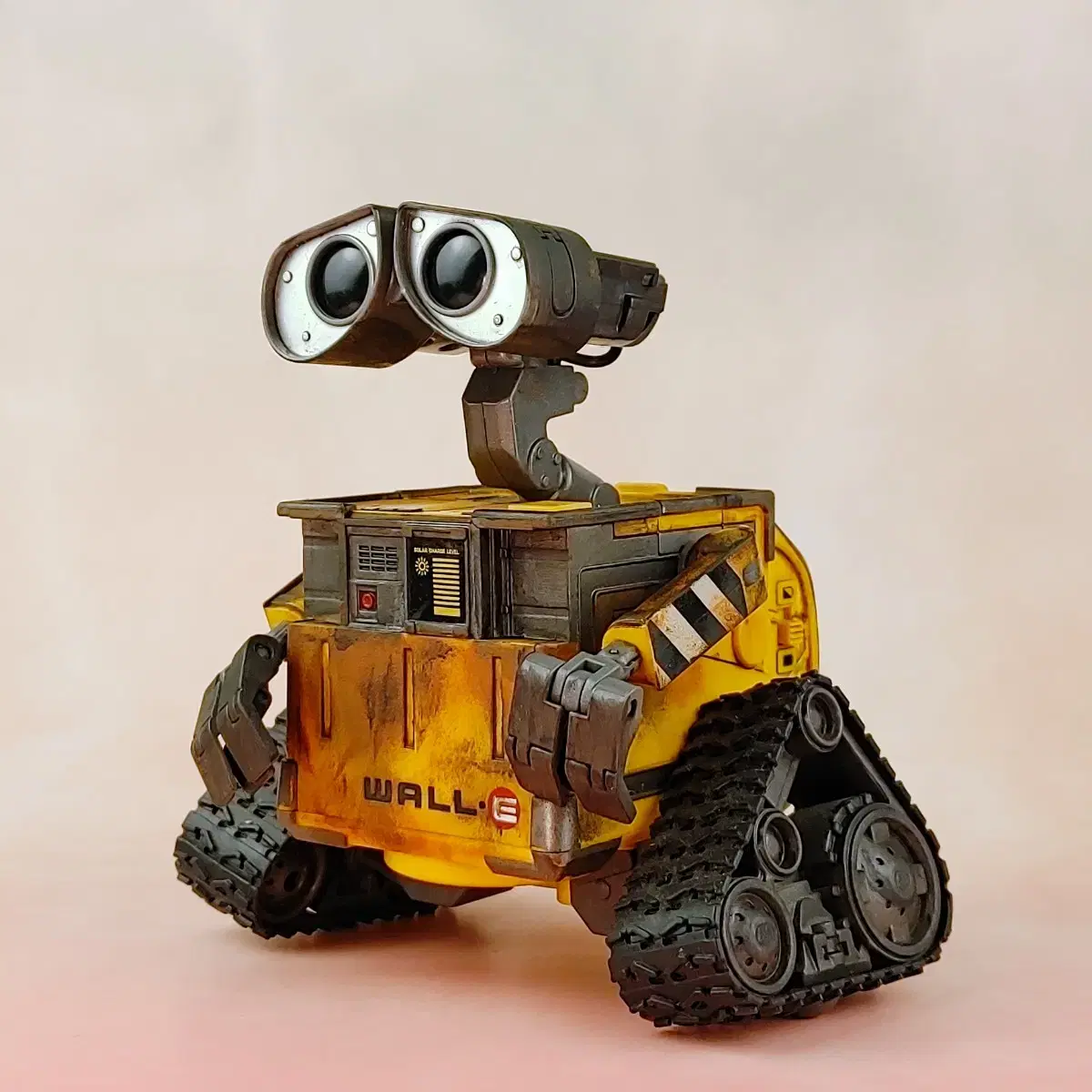 씽크웨이토이즈 디즈니 픽사 월E - 댄싱 WALL-E 자동액션피규어