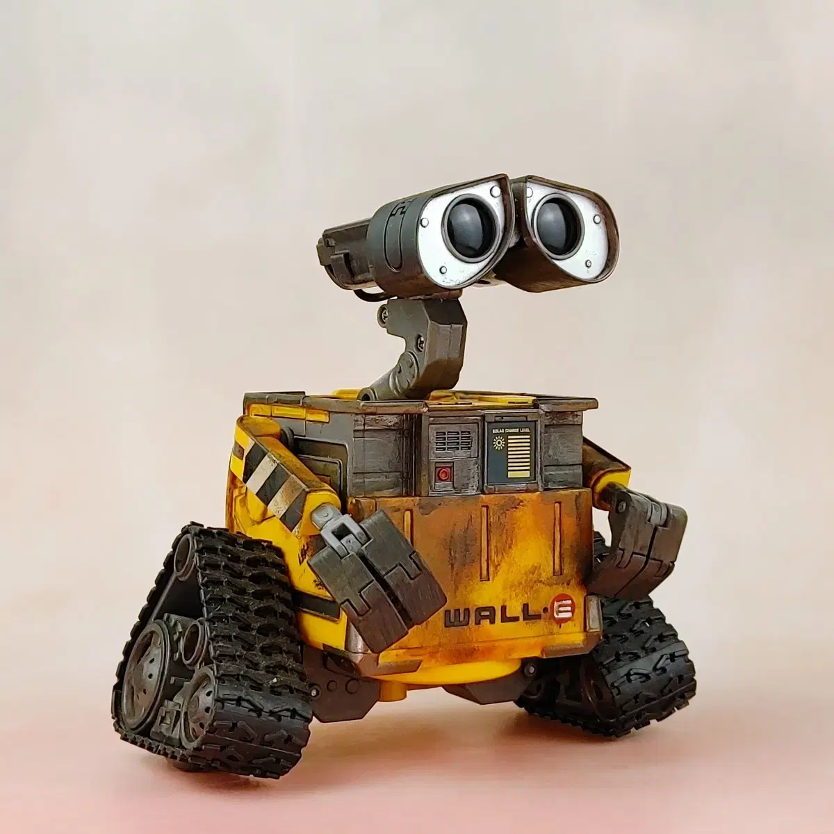 씽크웨이토이즈 디즈니 픽사 월E - 댄싱 WALL-E 자동액션피규어