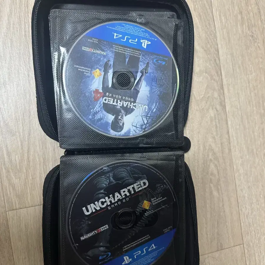 PS4(플스4) CD 팝니다.