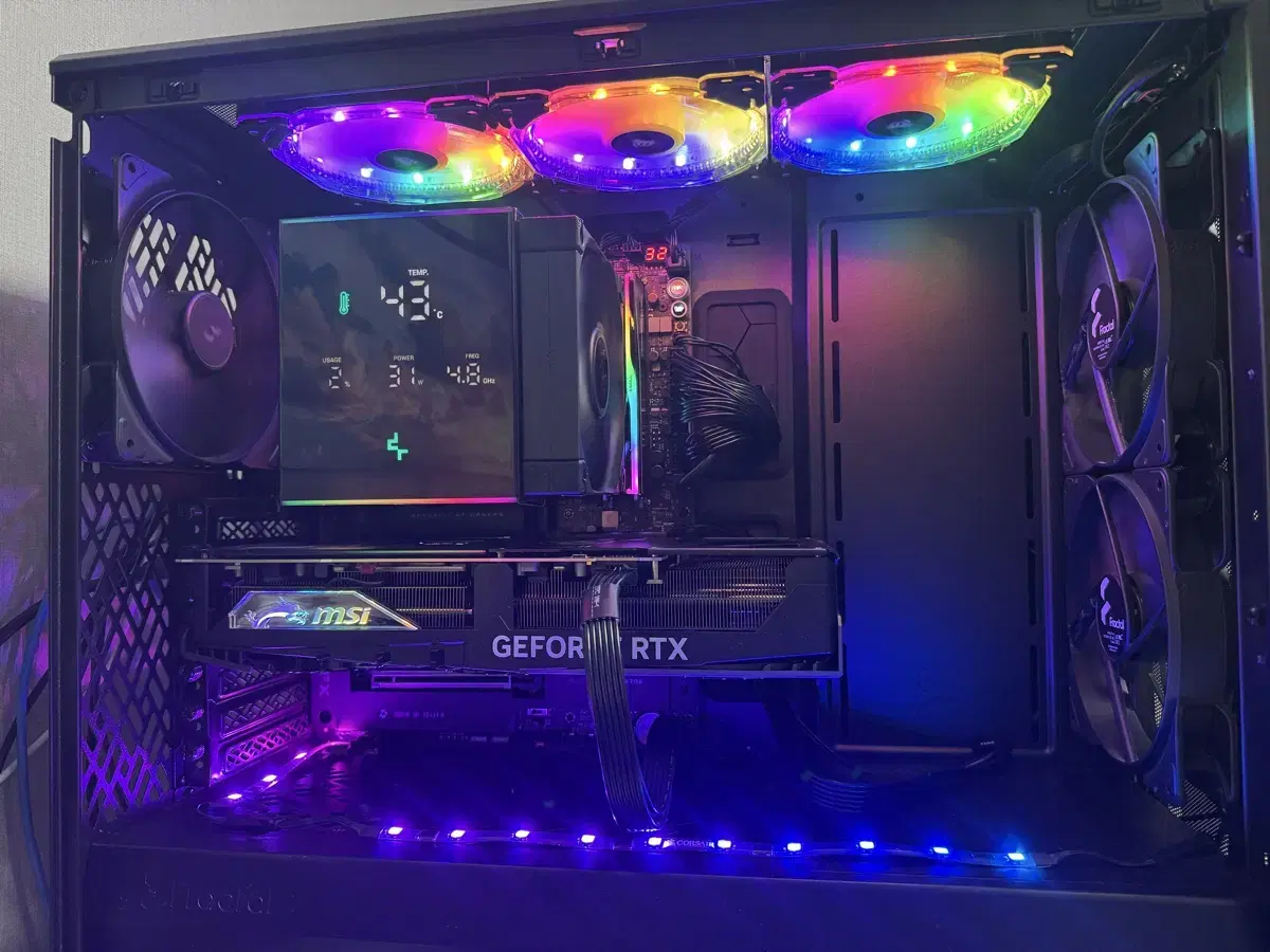 9800x3d crosshair x870e hero4080s 2tb 64