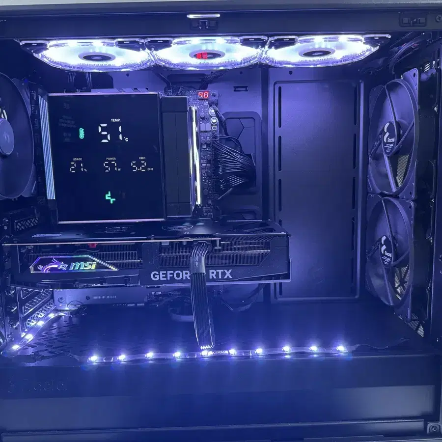 9800x3d crosshair x870e hero4080s 2tb 64