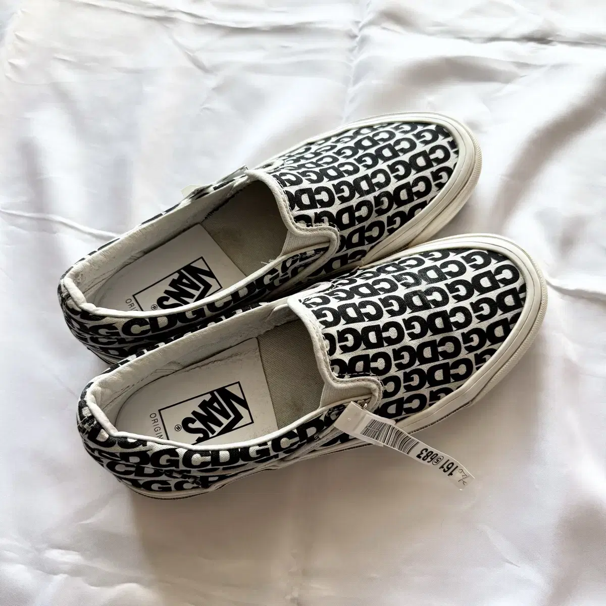 CDG Vahn Slip-On 245