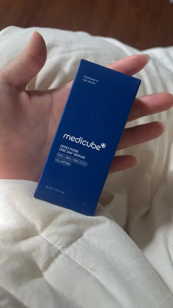 메디큐브 제로 모공 원데이 세럼 30ml 새상품