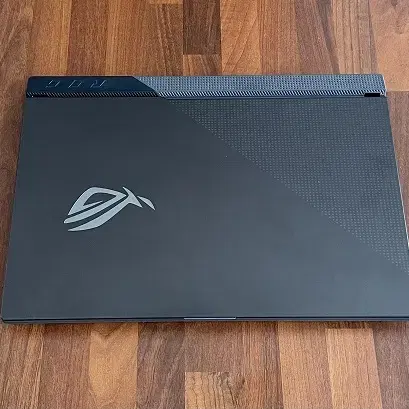 아수스 ROG STRIX 17인치 게이밍 노트북 판매합니다