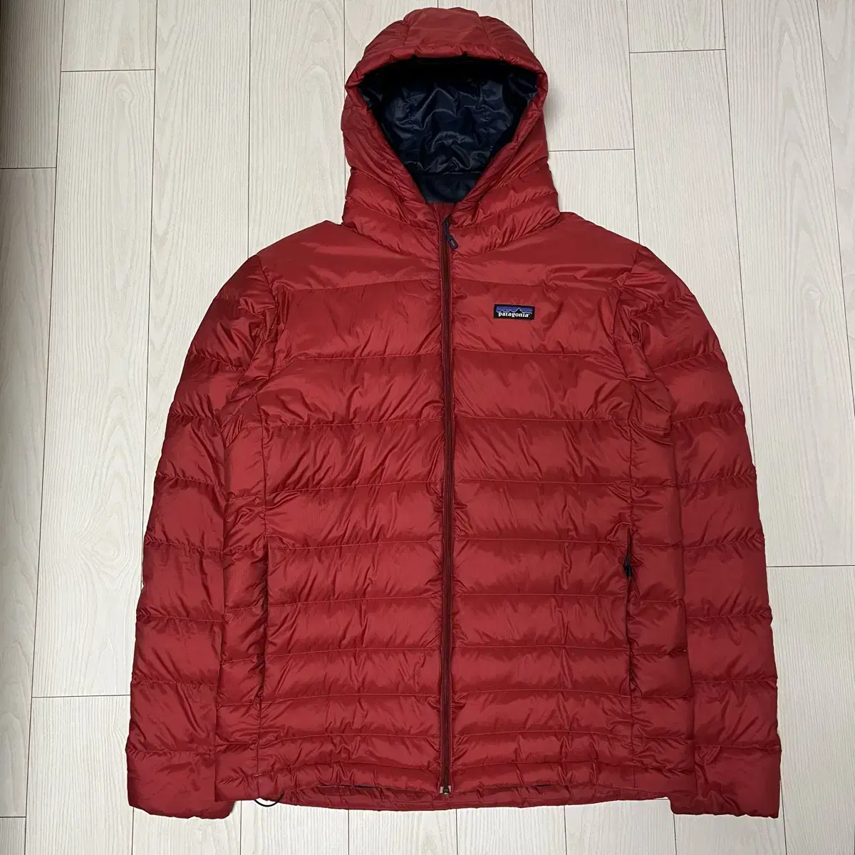 [M] Patagonia Hyloft Hooded Down Padding