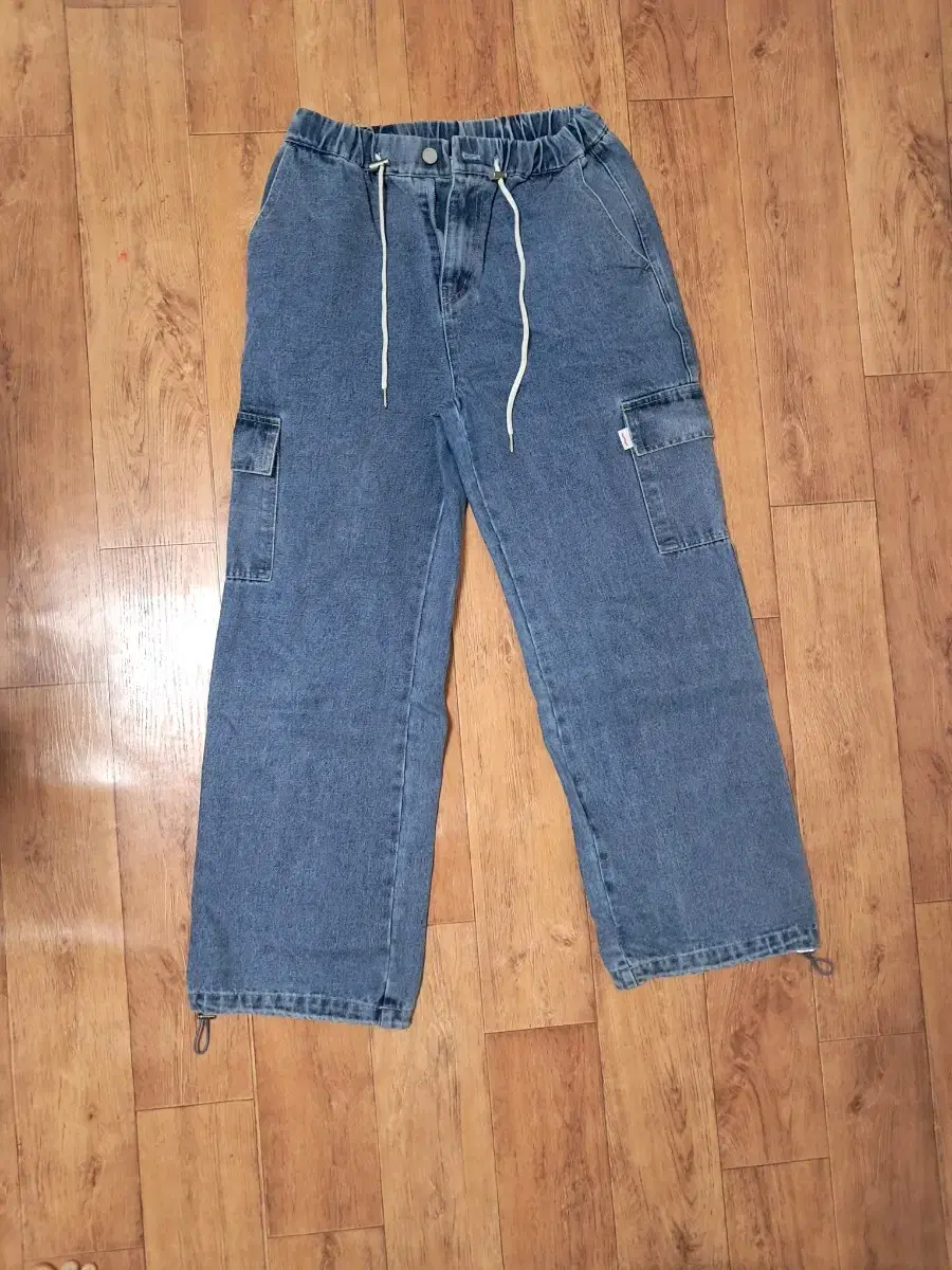 Cargo-banded denim wide pants Blue pants