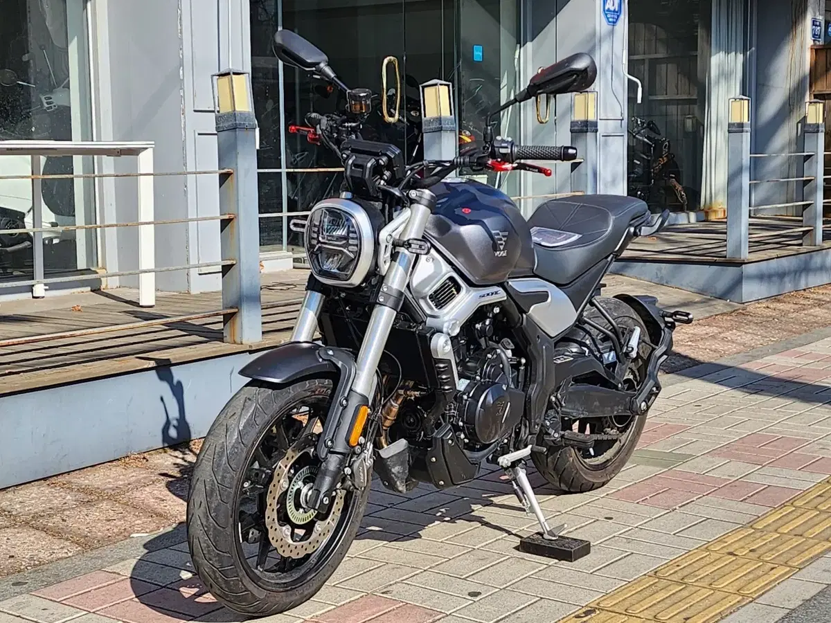 2023년식 보그500AC 1인신조 1350KM 최저가 판매합니다.