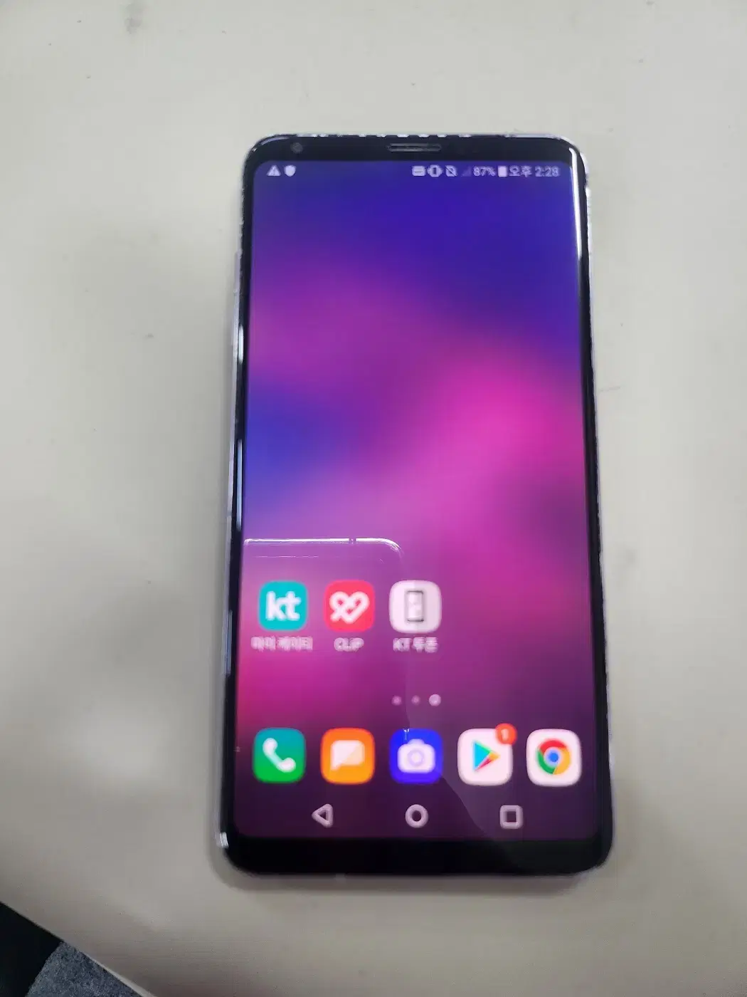 LG V30 ThinQ 64GB 퍼플 깨끗한 단말기 입니다.