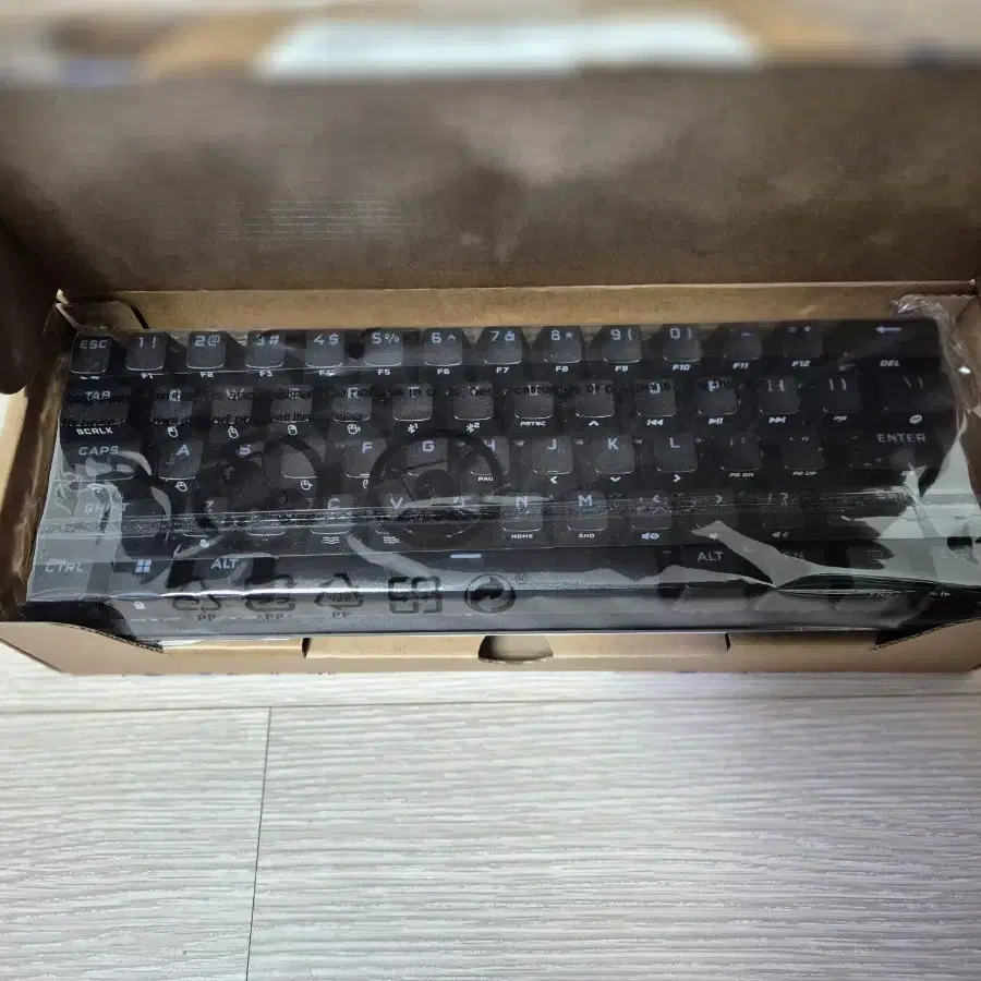 커세어 K70 PRO MINI 기계식 무선 키보드 corsair