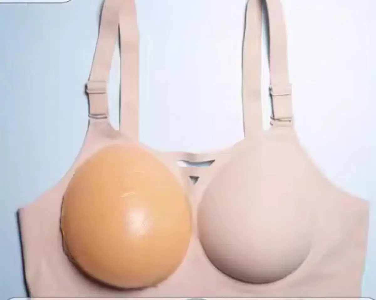 Fake silicone breasts E-cup 36/80 for sale