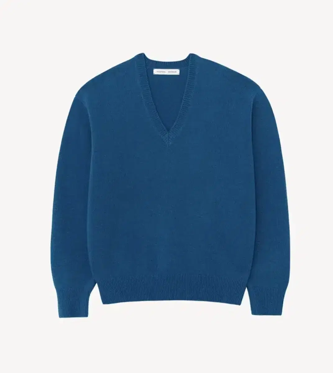 문달 딥 브이넥 니트 블루 Deep V-Neck Knit in Blue