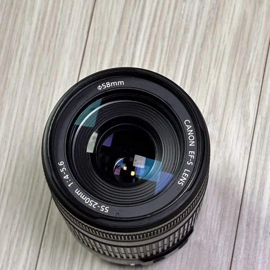 캐논 EF-s 55-250렌즈