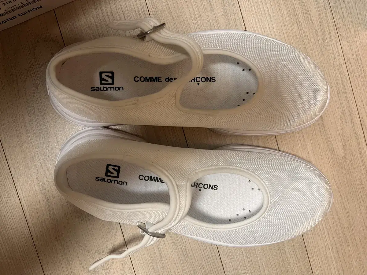 살로몬 꼼데 Salomon x Comme des Garcons