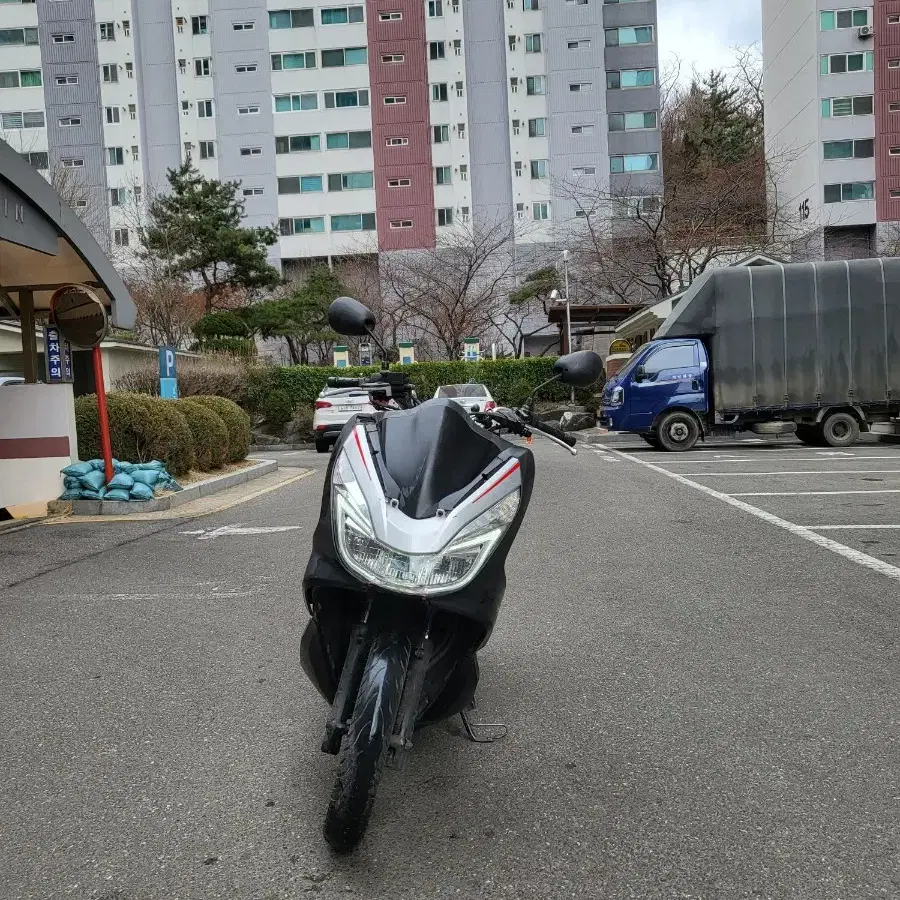 혼다 PCX125 17년식 팝니다