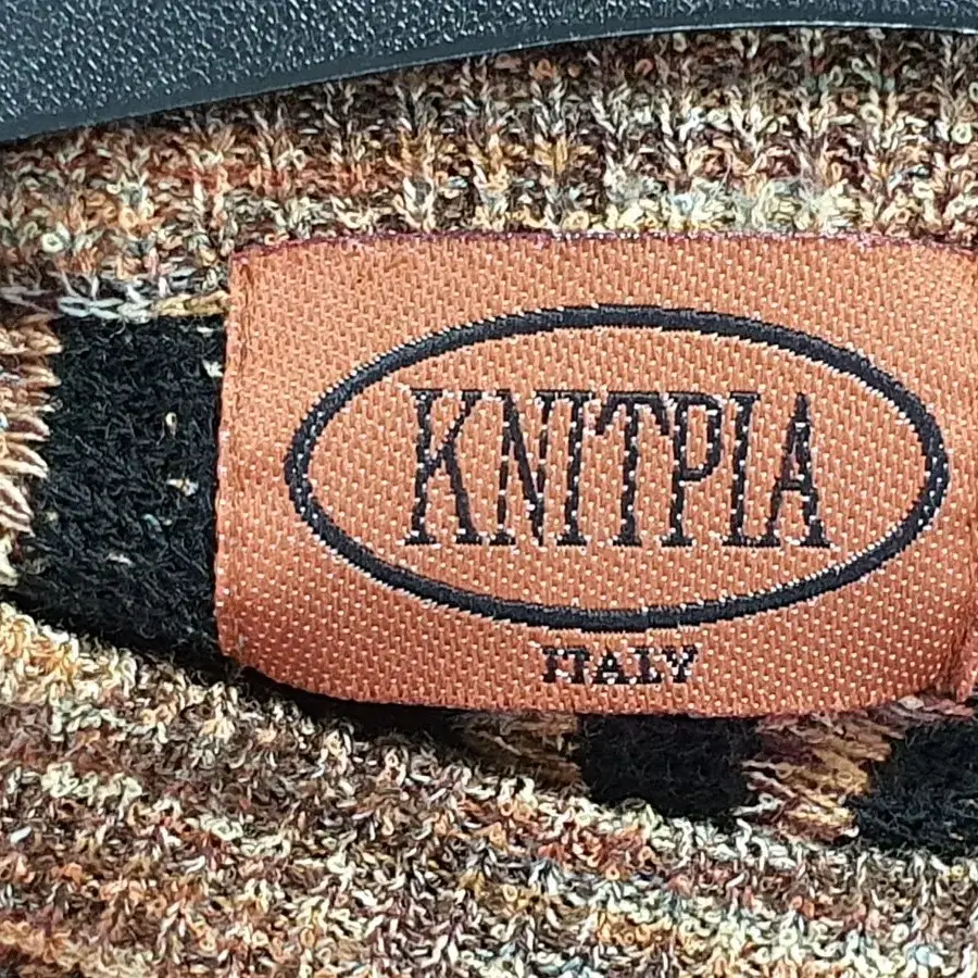 KNITPIA 니트피아 긴팔 라운드티