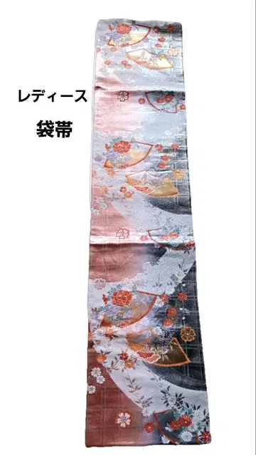 여성용 후쿠로 오비 꽃무늬와 부채 모양의 후쿠로 오비