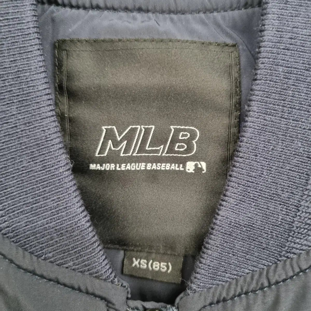 [85/XS] MLB 엠엘비 뉴욕양키즈 바람막이 자켓