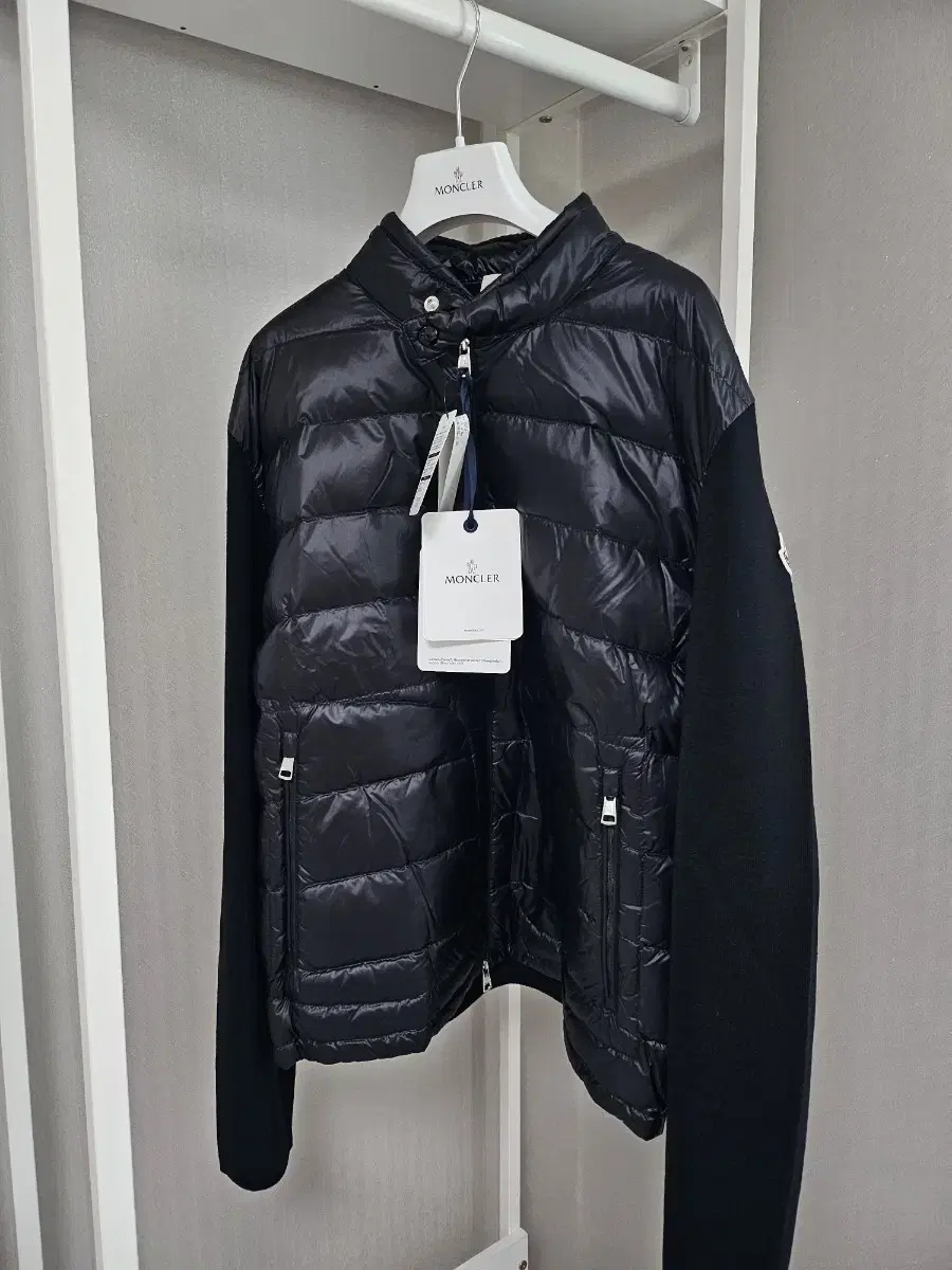 25SS Moncler Tricot Lightweight Padding Black 2XL