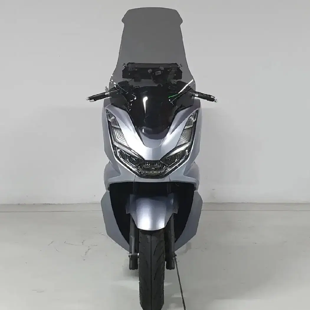 PCX125 21년식 ABS 모델 1만대 배달셋팅 상태최상