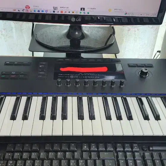 NI Komplete Kontrol S61 MK3 마스터 키보드 판매