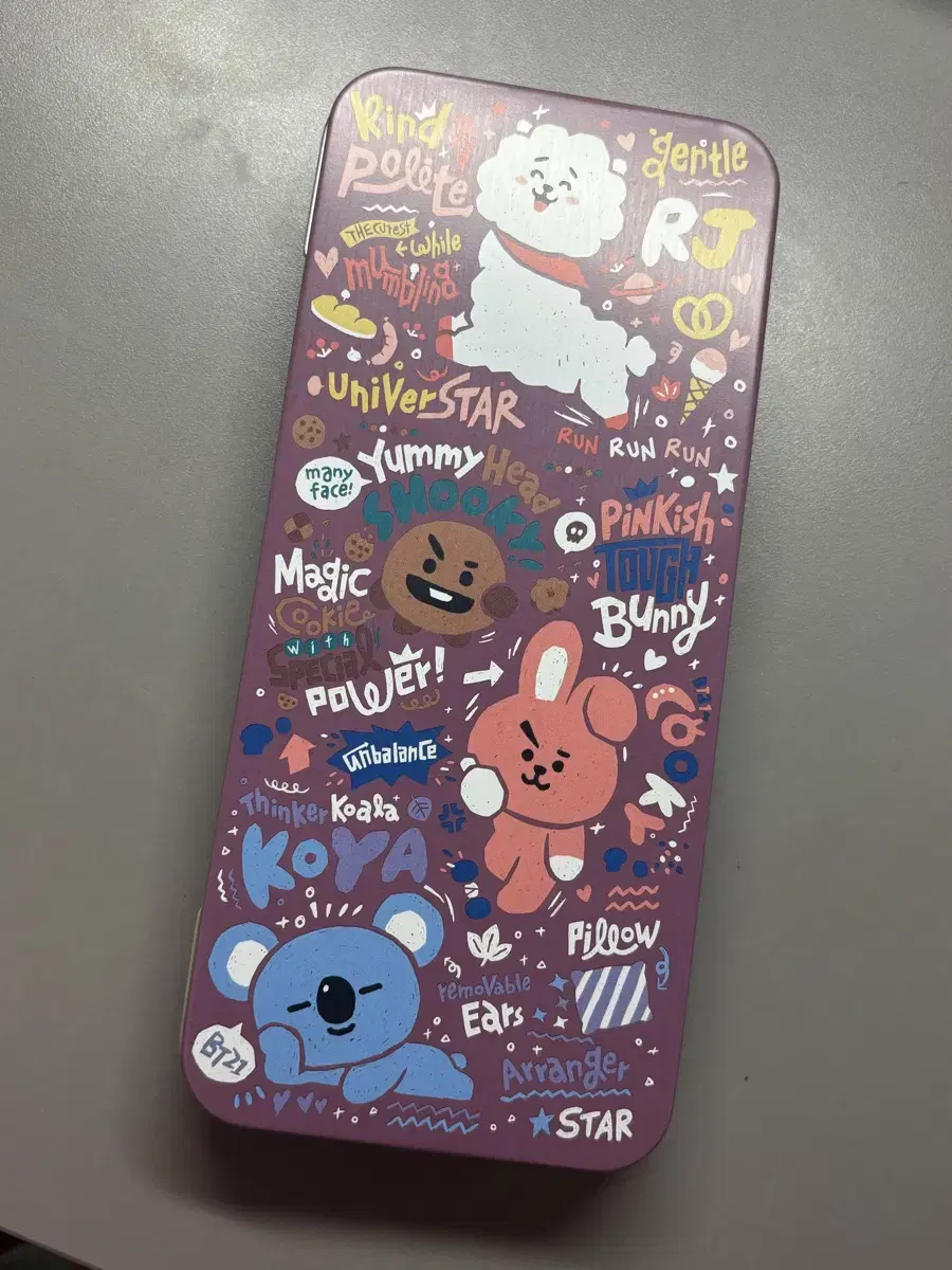 BT21 틴케이스 + 립밤