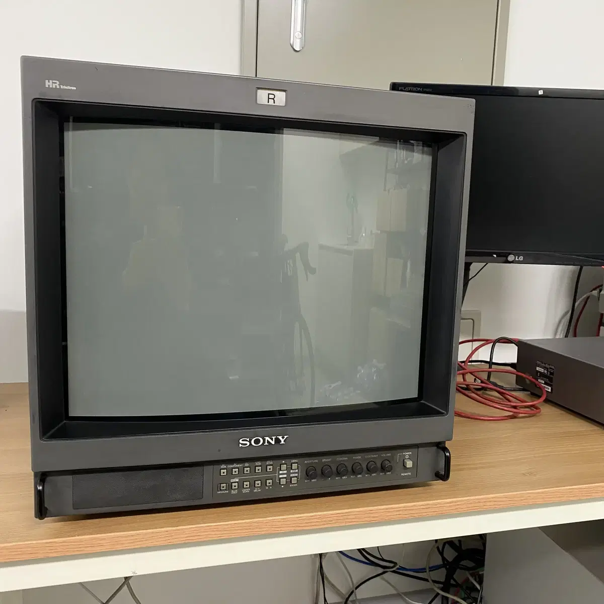 소니 20인치 방송용 CRT 모니터, PVM-2054Q