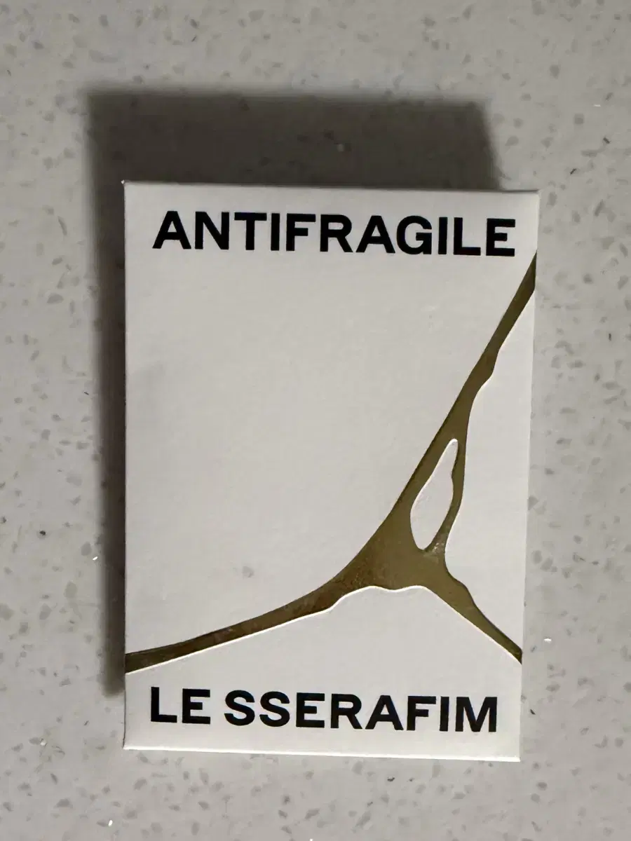 르세라핌 LE SSERAFIM ANTIFRAGILE 미니 2집