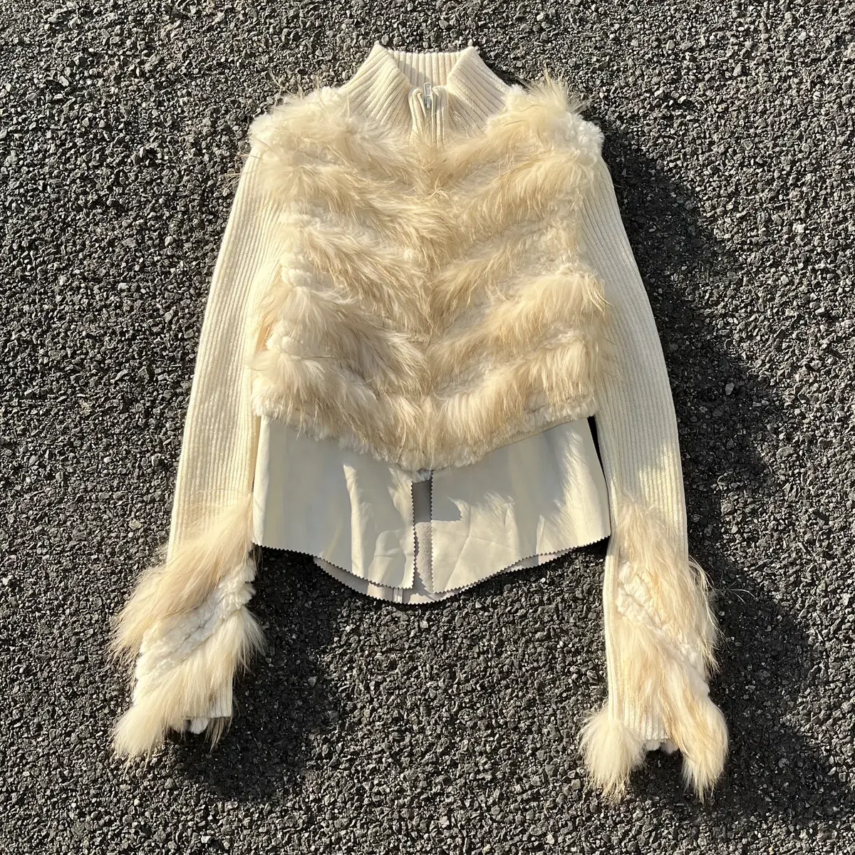 JWCA rabbit & sheep skin zip up