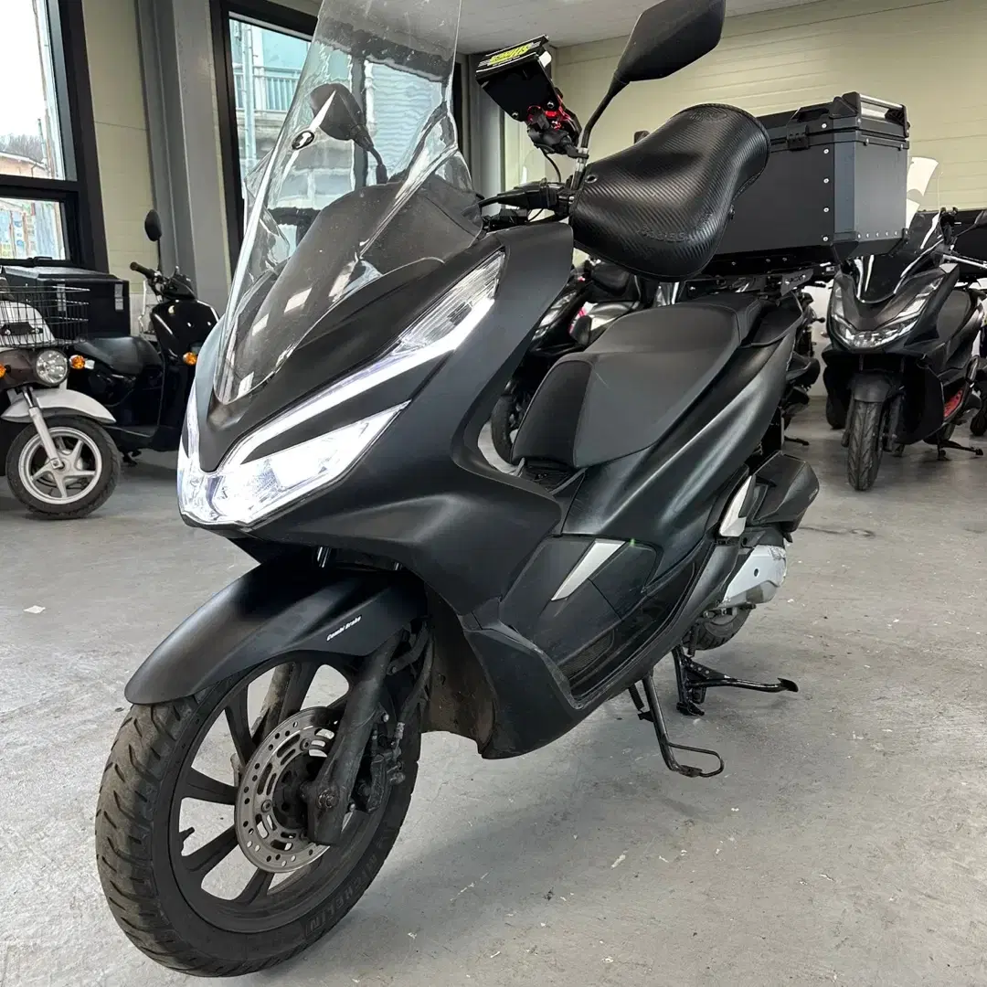 20년식 혼다 PCX125 4만Km 소모품올교환 판매합니다.