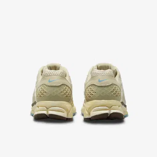 Nike Zoom Vomero 5  FB8825-111