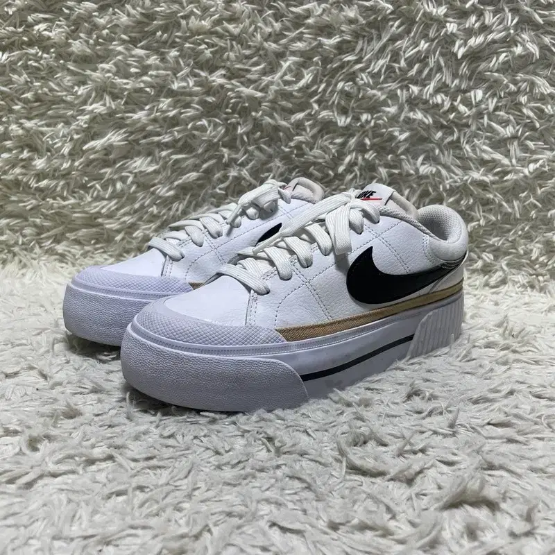 [230] NIKE 나이키 코트레거시 스니커즈