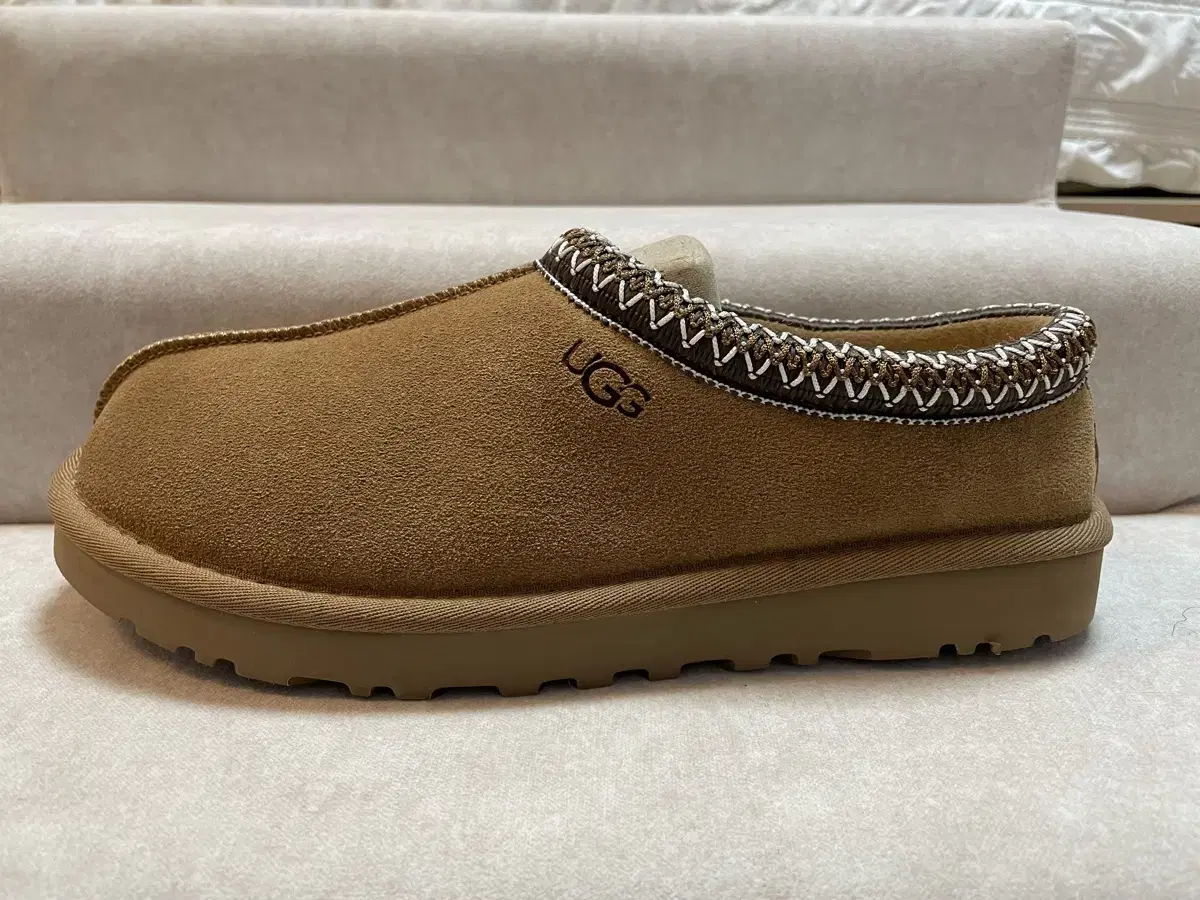 UGG Tasman 슬리퍼 7