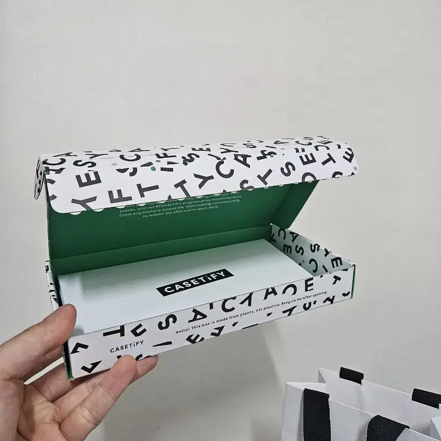 CASETIFY 케이스티파이 이나피 아이폰16&프로 새상품