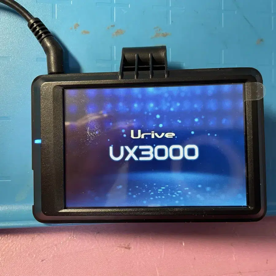 32기가) 유라이브 UX3000 블랙박스 팝니다