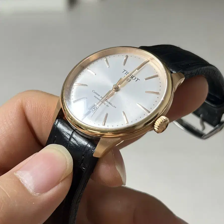 티쏘 신형 슈망데뚜렐 39mm 풀박스