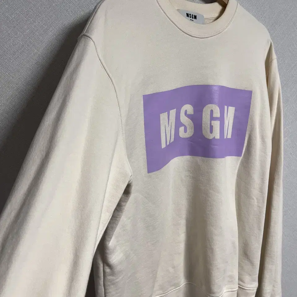 MSGM 스펠 로고 맨투맨