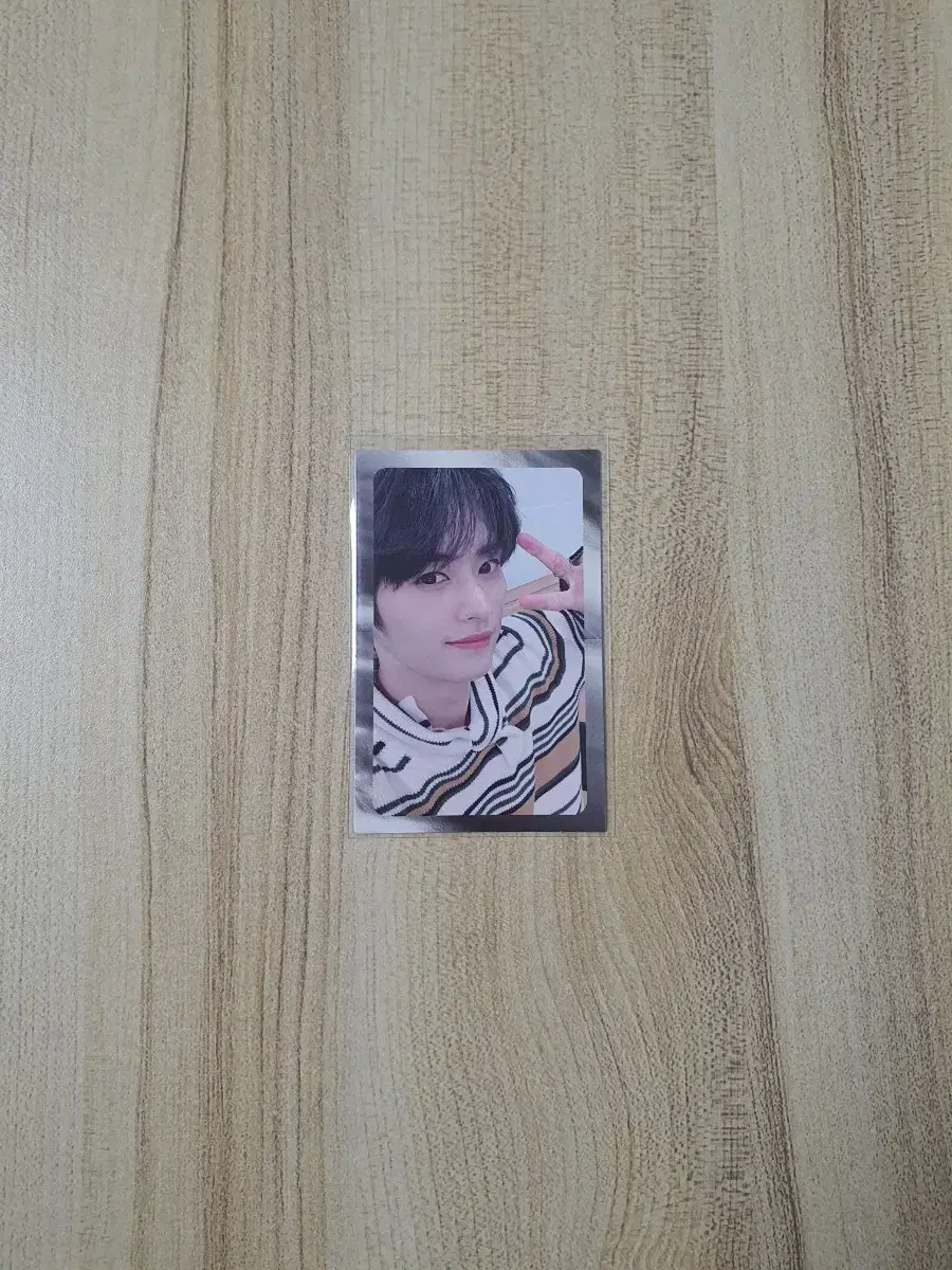 Straykids skz lee know Levanter Tifoka Alfo photocard WTS