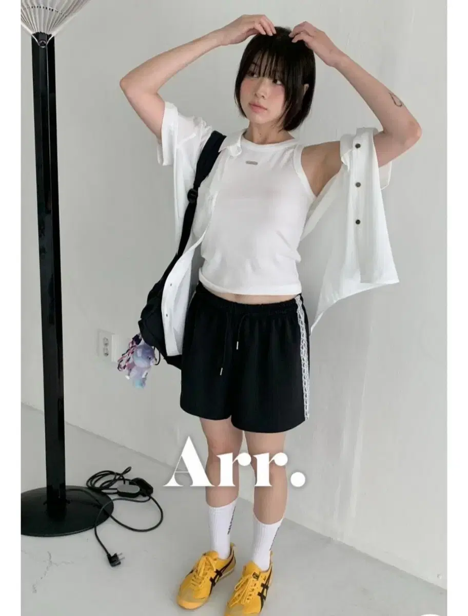 원포무드 아르 밴딩 숏팬츠(위아 자라 미엘 드윌 마크들리 아키텍트