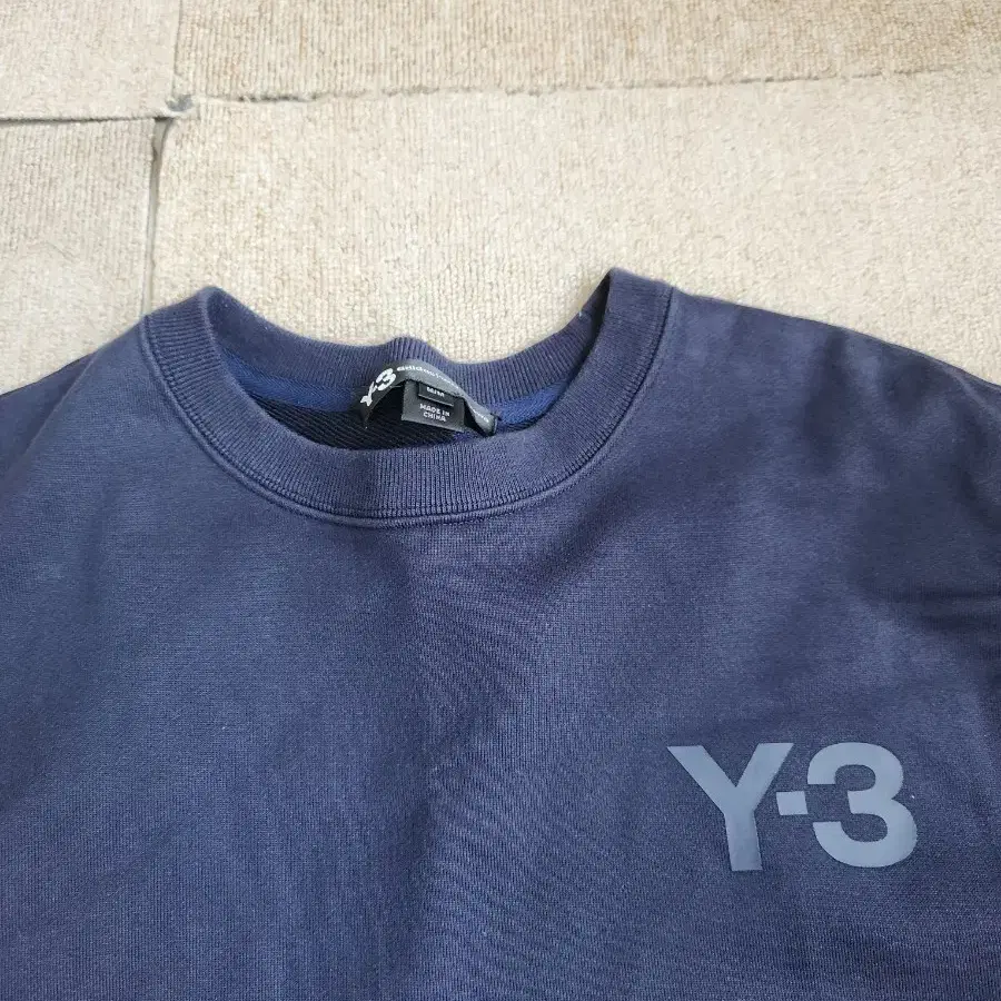 y-3 맨투맨