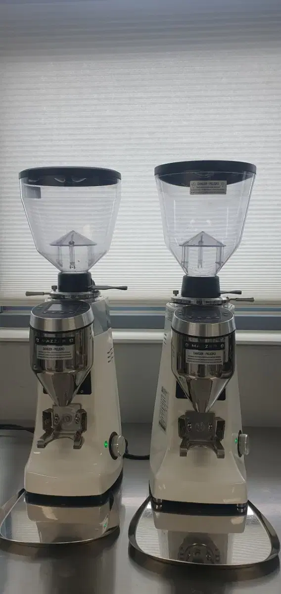 MAZZER 메이져 V, 코니S