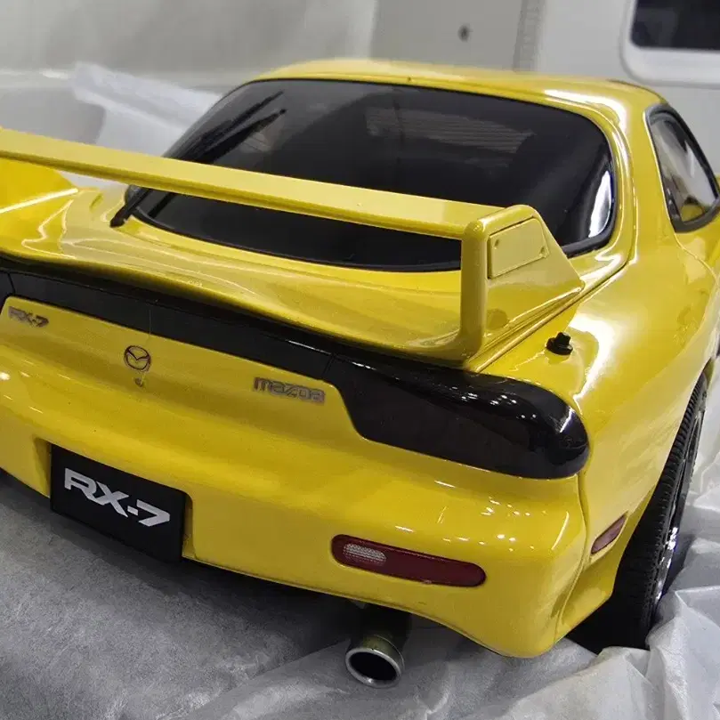 1:18 다이캐스트 RX7 이니셜D