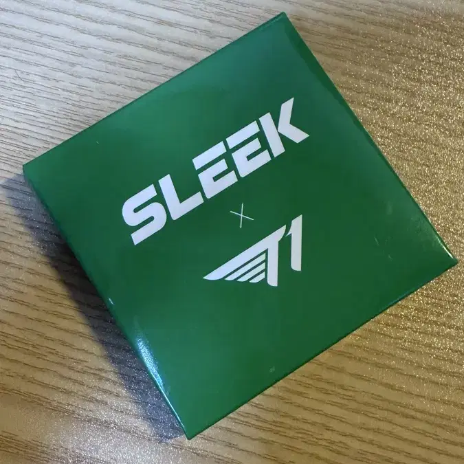 Sleek x T1 구마유시 손거울