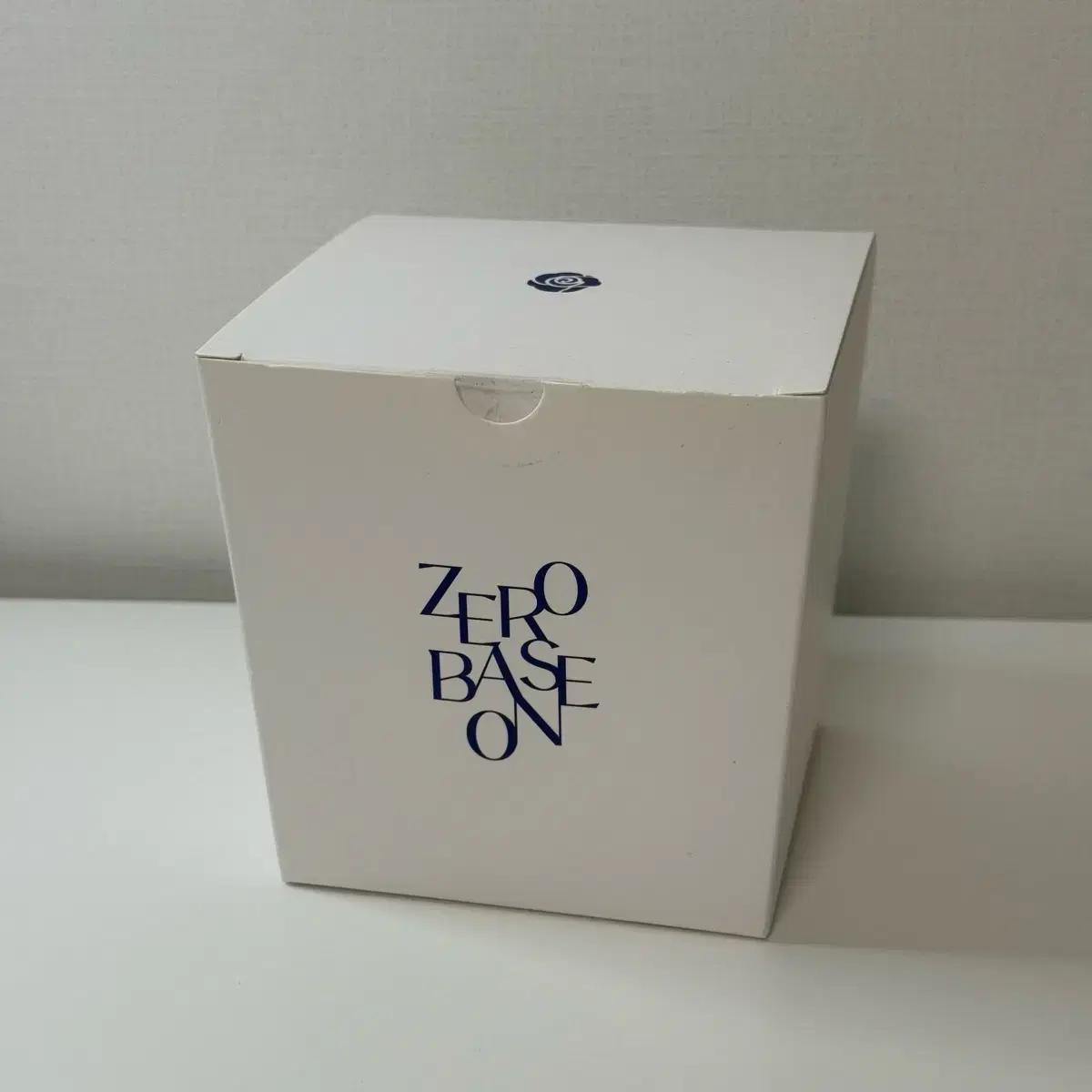 제로베이스원 제베원 한유진 목걸이 포카 캔들 양도 제로즈엠디팝업