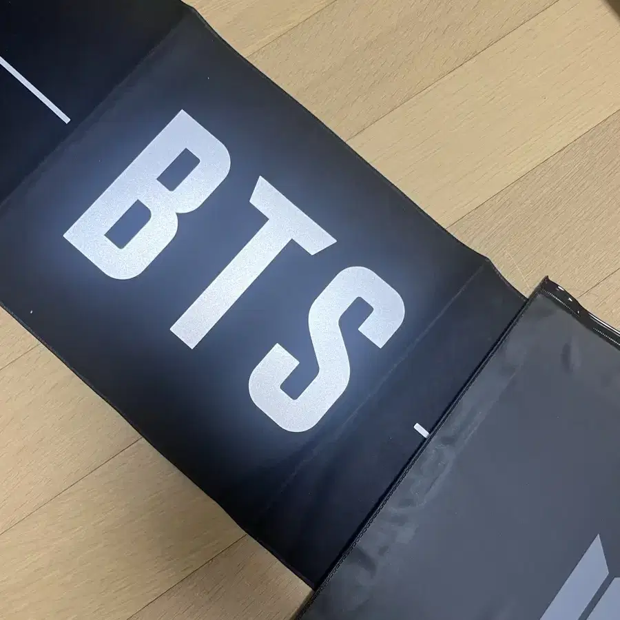 방탄 공식 반사 슬로건 급처