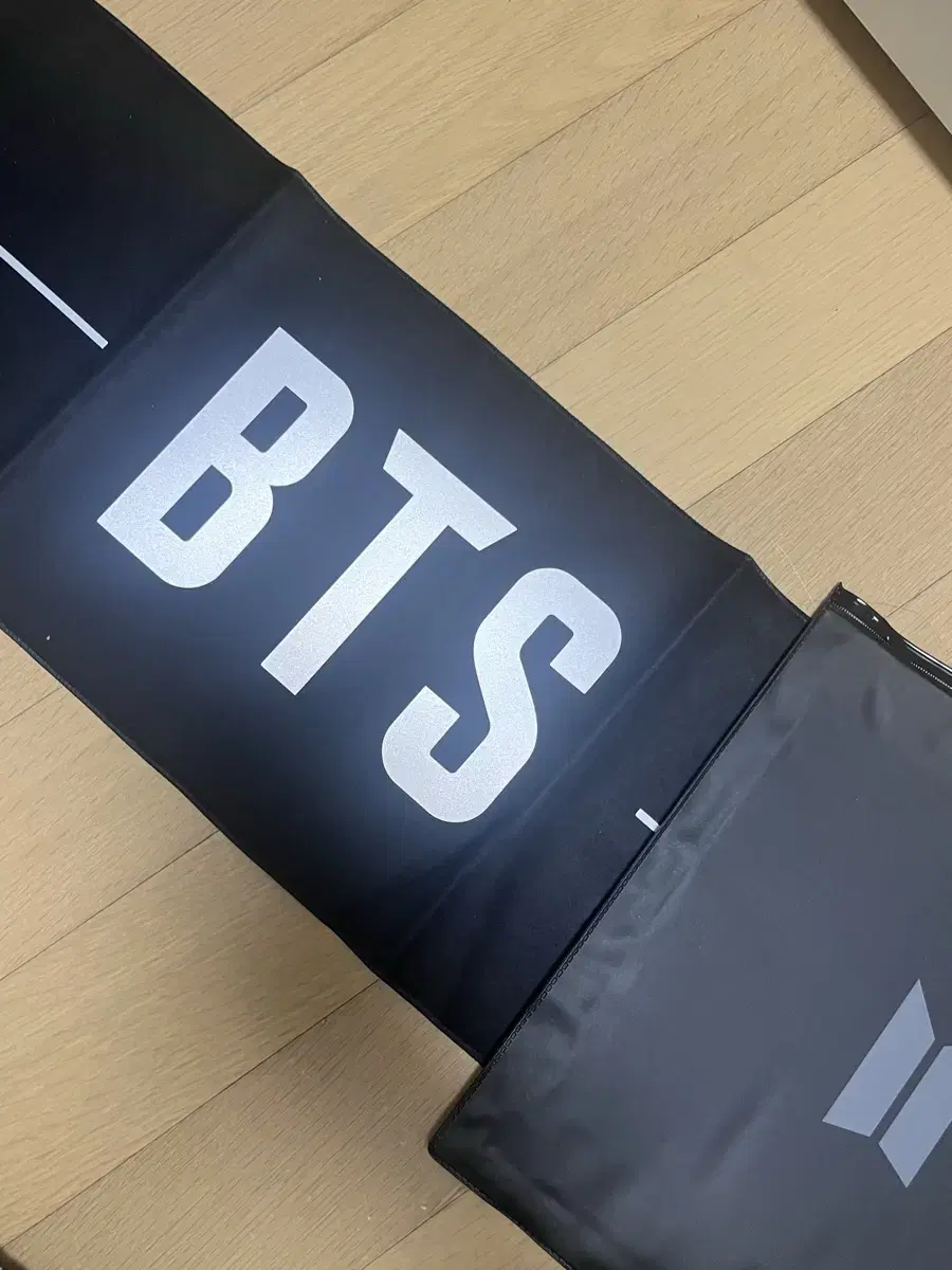 방탄 공식 반사 슬로건 급처