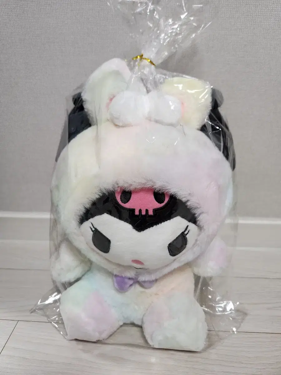 doll, Sanrio (medium, sealed)