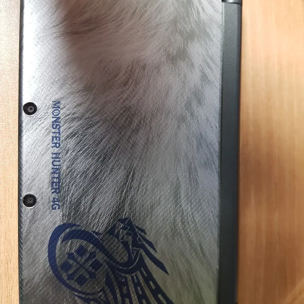 New 3ds xl 몬헌에디션 판매합니다