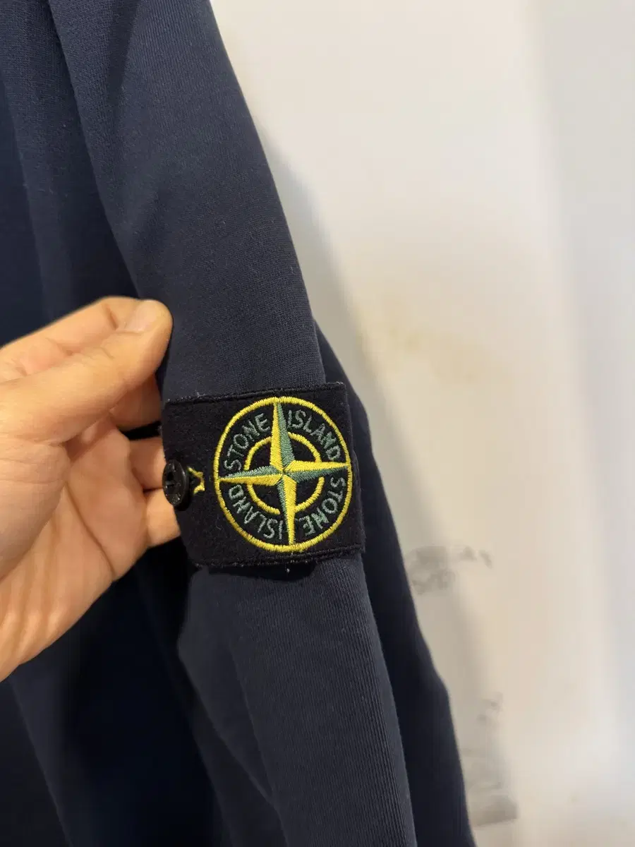 정품 stone island 스톤아일랜드 스웻셔츠