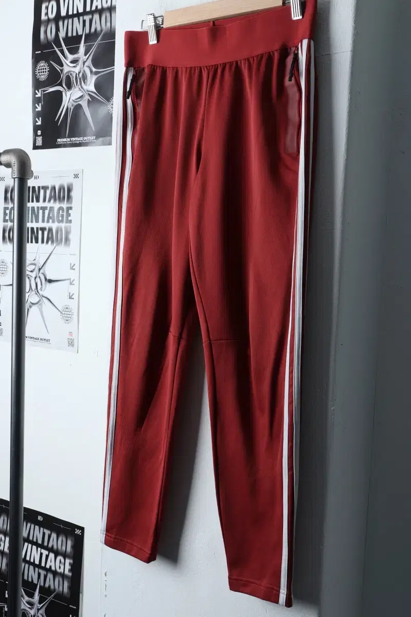 W(S) Adidas Training Pants Red Old School Slim Fit-158D