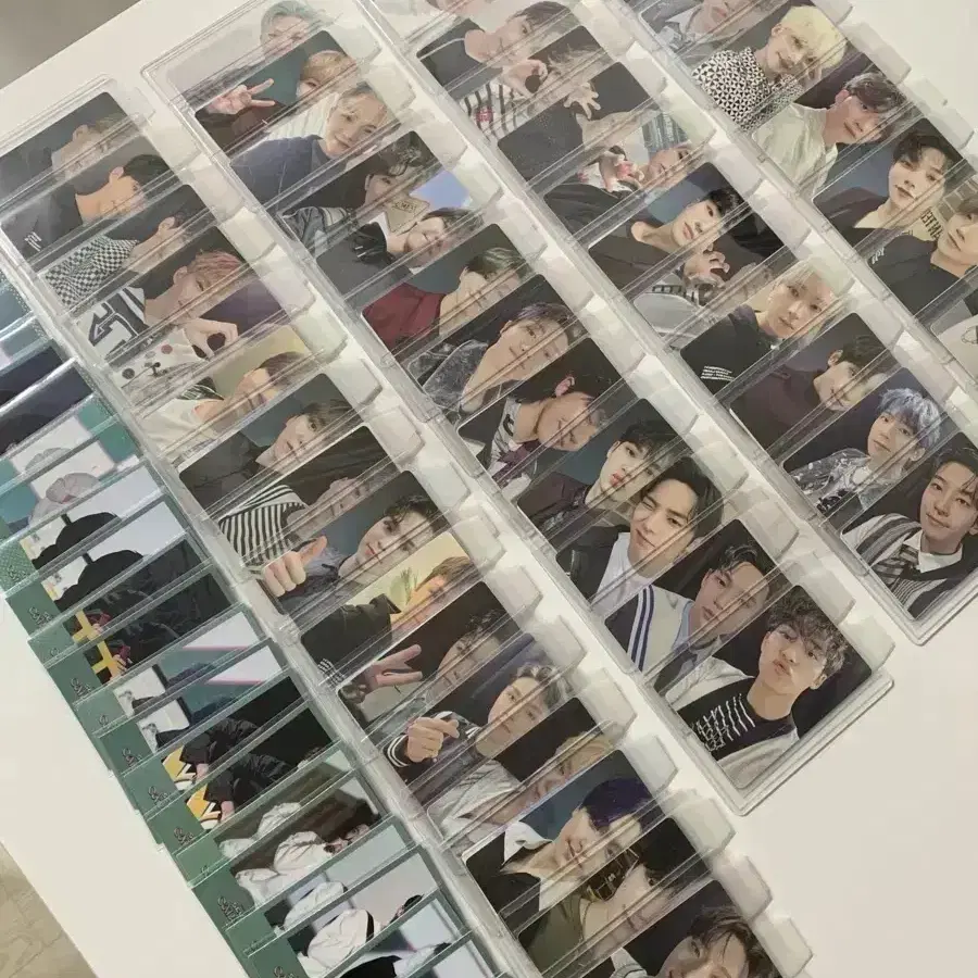 세븐틴 2021,22,23,24 캐랜 캐럿랜드 메모리북 포카 분철 양도
